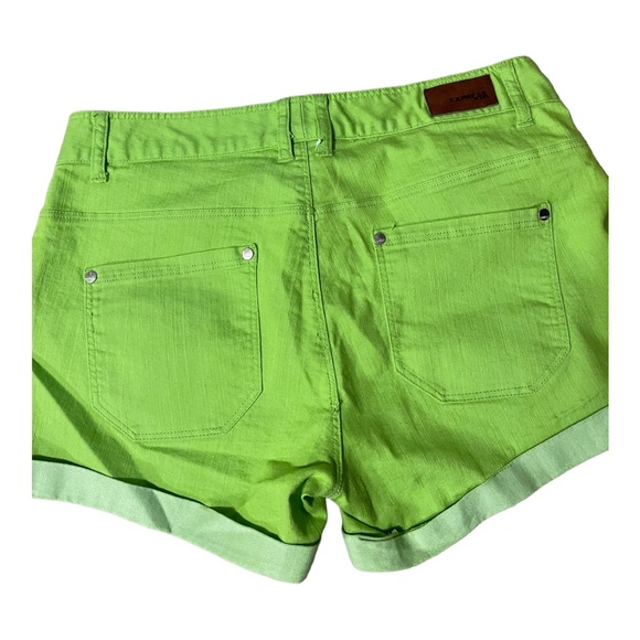Express Shorts Green size 8 - Picture 3 of 5